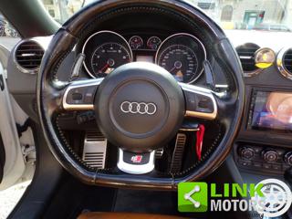 AUDI TT usata, con Hill holder