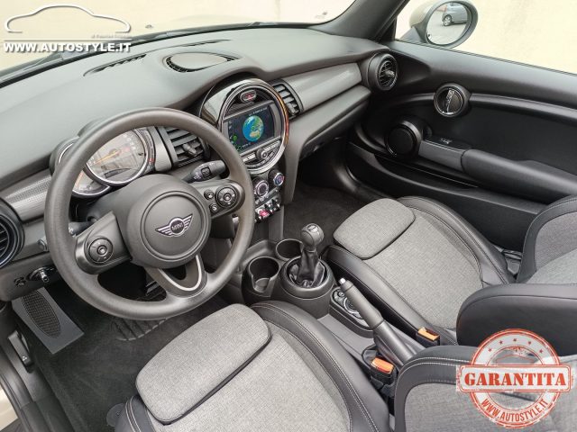 MINI Cabrio usata 110