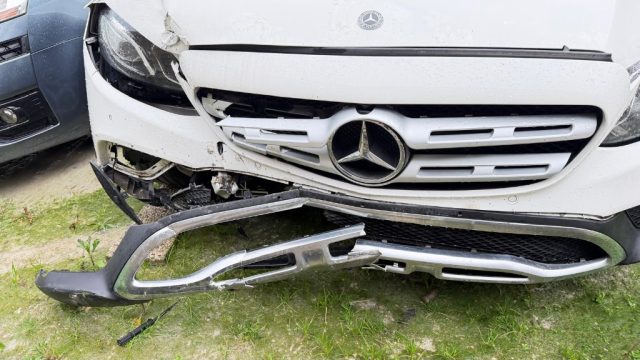 MERCEDES-BENZ E 220 usata, con Airbag
