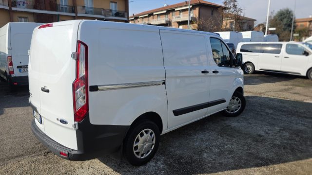 FORD Transit Custom usata, con Autoradio