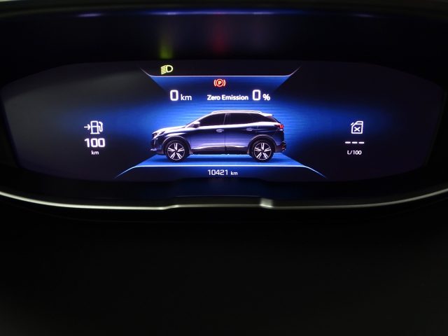 PEUGEOT 3008 usata, con Isofix