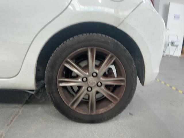 TOYOTA Yaris usata, con Climatizzatore