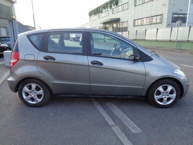 MERCEDES-BENZ A 180 usata, con Fendinebbia