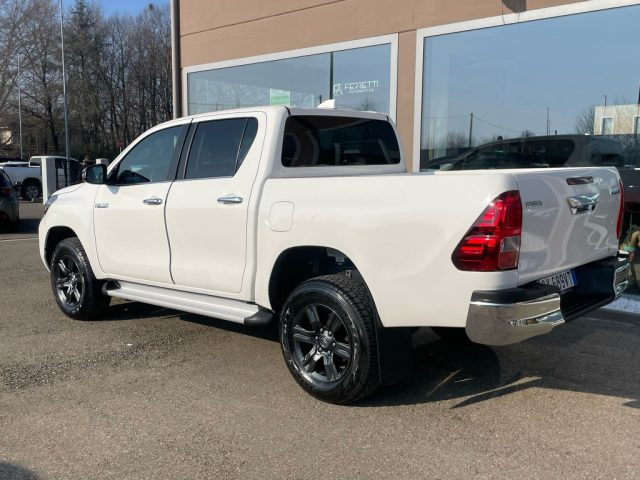 TOYOTA Hilux usata, con ESP