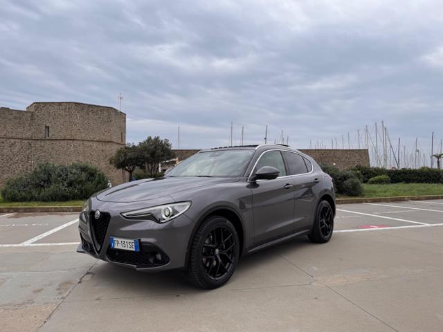 ALFA ROMEO Stelvio usata, con Sistema di avviso di distanza