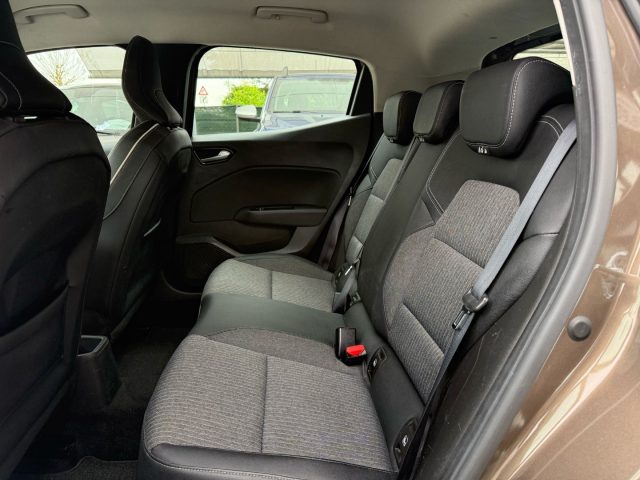 RENAULT Clio usata 11