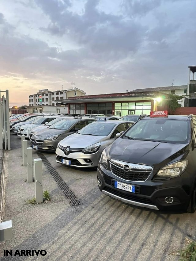 FIAT Punto usata, con Volante in pelle