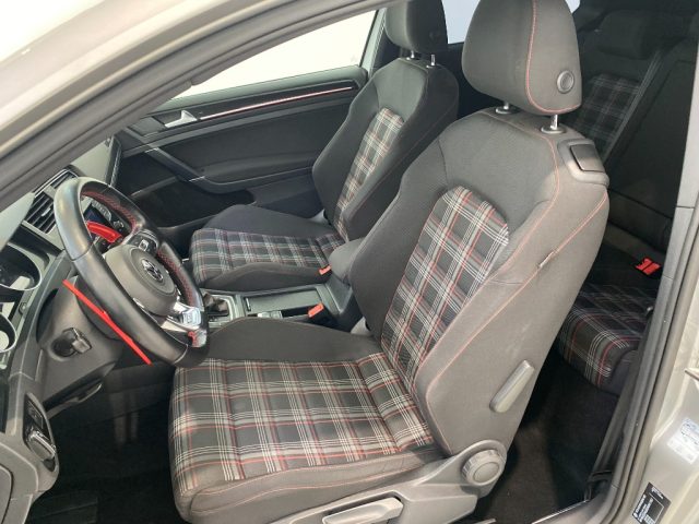 VOLKSWAGEN Golf GTI usata, con ESP
