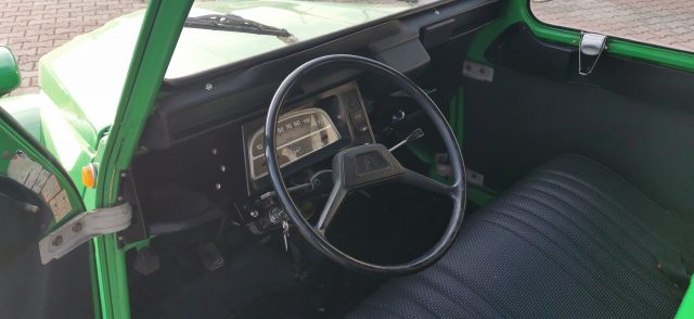 CITROEN 2CV usata 10