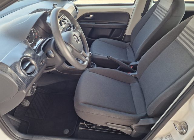 VOLKSWAGEN up! usata, con Cruise Control
