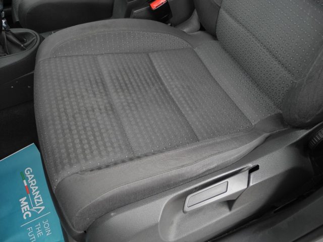 VOLKSWAGEN Touran usata 34