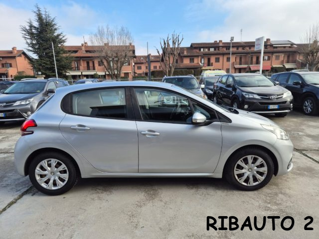 PEUGEOT 208 usata, con Chiusura centralizzata telecomandata