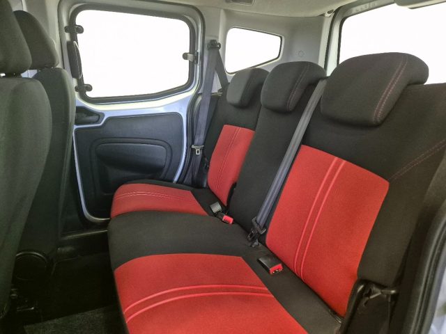 FIAT Qubo usata, con USB