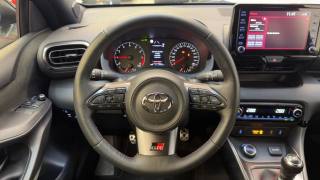 TOYOTA Yaris usata, con Cronologia tagliandi