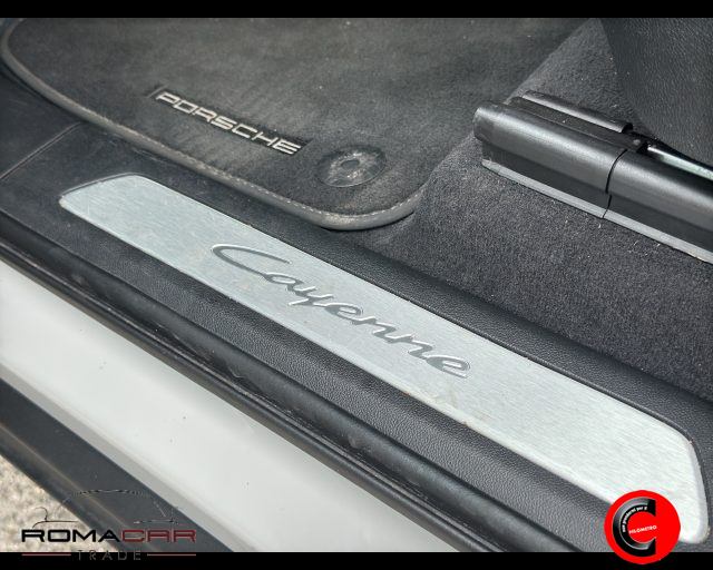 PORSCHE Cayenne usata, con Bracciolo