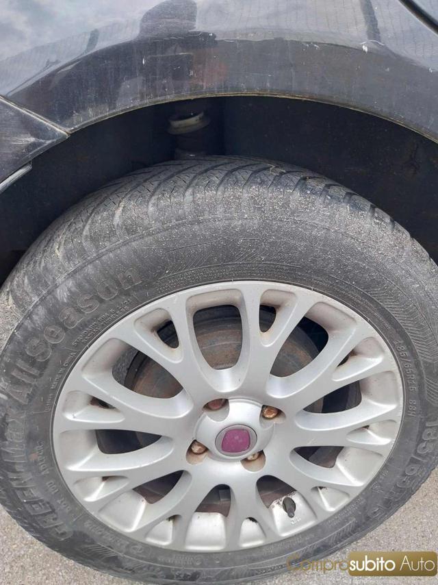 FIAT Punto Evo usata, con Specchietti laterali elettrici