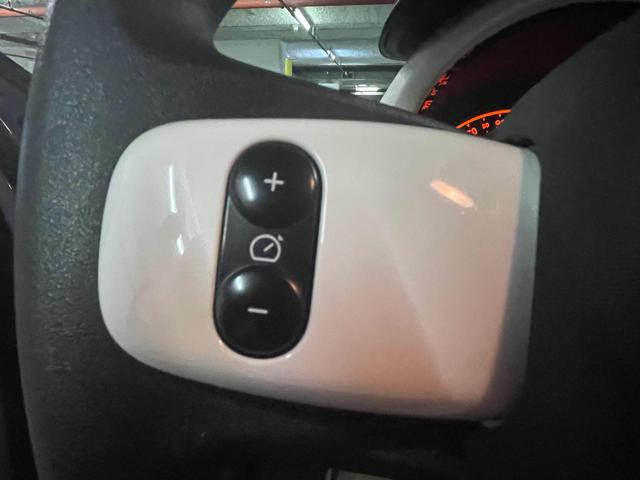 RENAULT Twingo usata 19