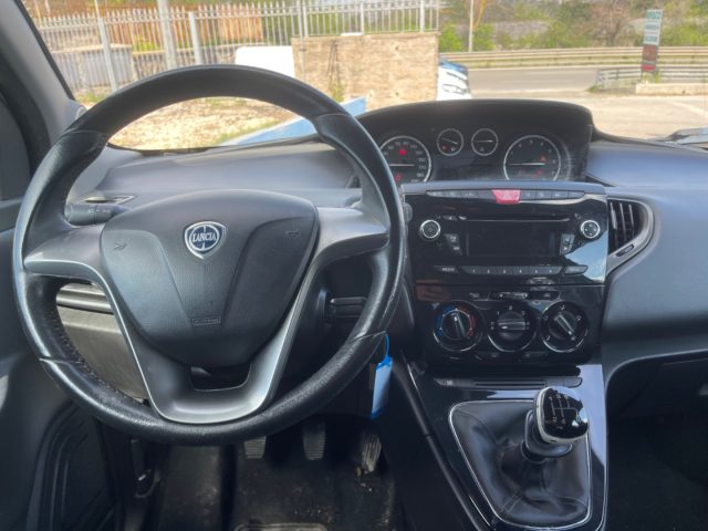 LANCIA Ypsilon usata 10
