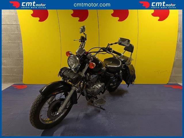 SUZUKI Marauder GZ 250 usata 1
