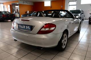 MERCEDES-BENZ SLK 200 usata, con Cerchi in lega