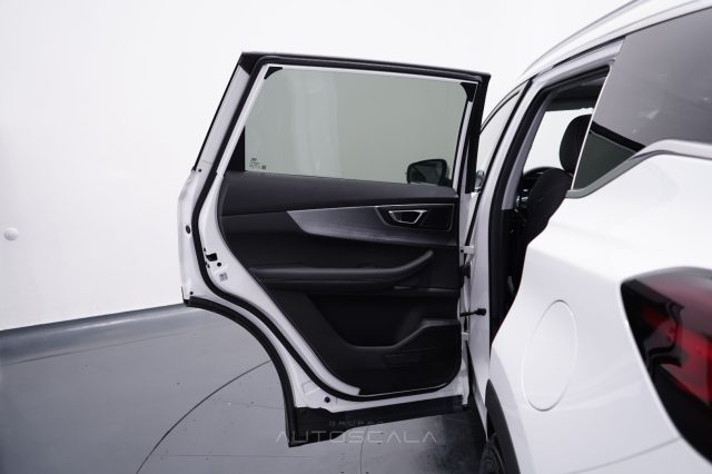 DR MOTOR DR 6.0 usata, con Volante multifunzione