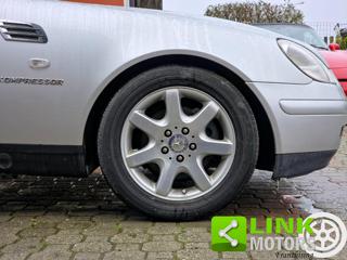 MERCEDES-BENZ SLK 200 usata 8