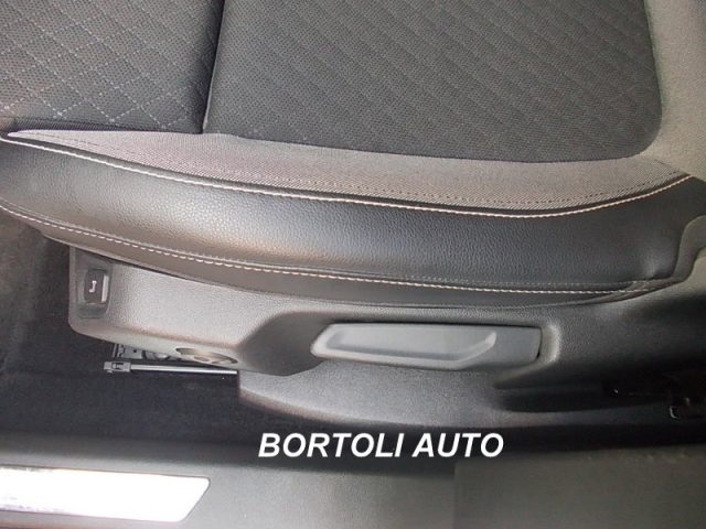 OPEL Grandland X usata, con Sistema di navigazione