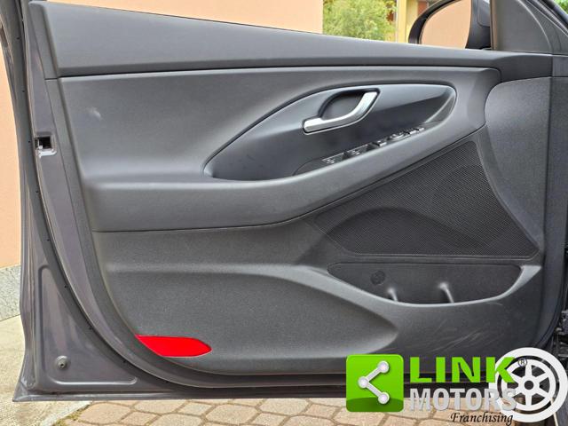 HYUNDAI i30 usata, con Riconoscimento dei segnali stradali