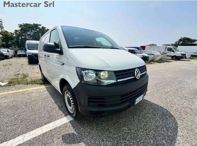 VOLKSWAGEN T6 usata, con Airbag