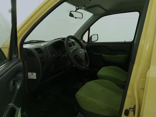 OPEL Agila usata, con Touch screen