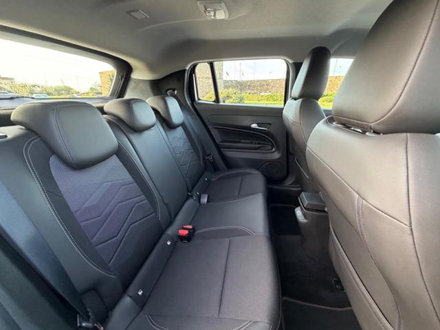 JEEP Avenger usata, con USB