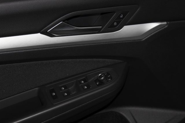 VOLKSWAGEN Golf usata, con Immobilizzatore elettronico