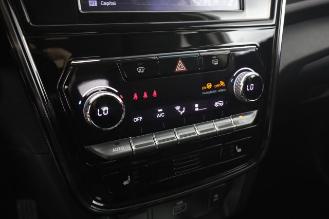 SSANGYONG Tivoli usata 9