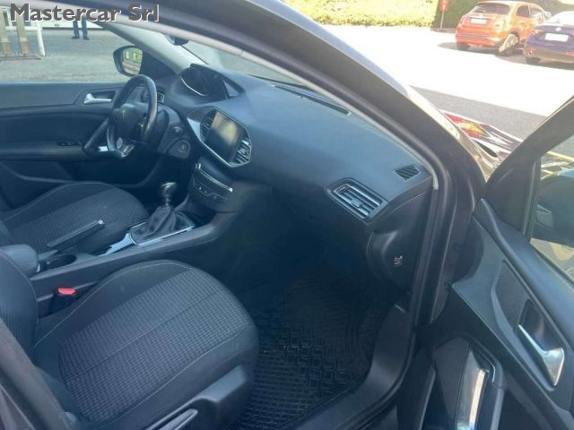 PEUGEOT 308 usata, con Servosterzo