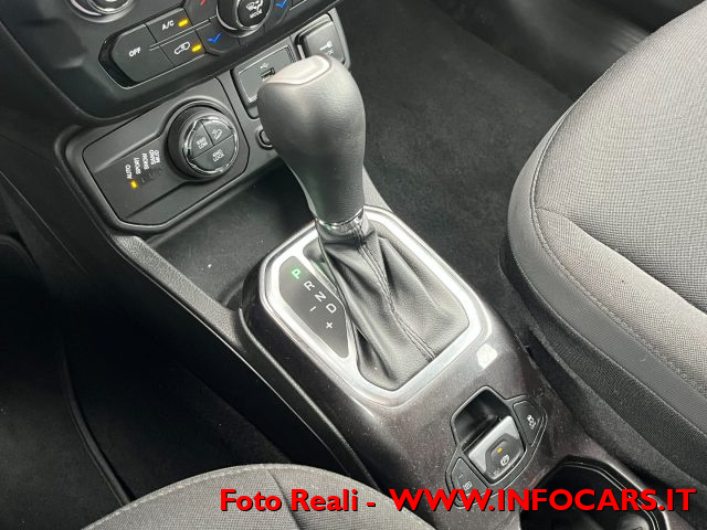 JEEP Renegade usata, con USB