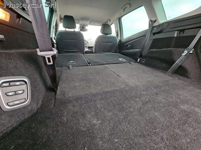 RENAULT Grand Scenic usata, con Cruise Control