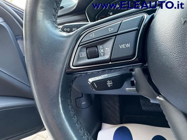 AUDI A4 usata, con Sensori di parcheggio anteriori