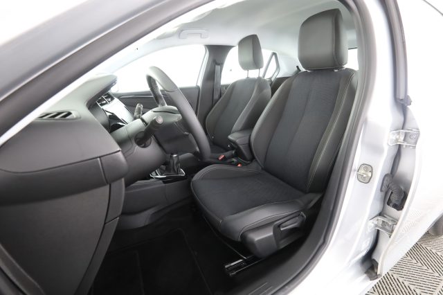 OPEL Corsa usata 2