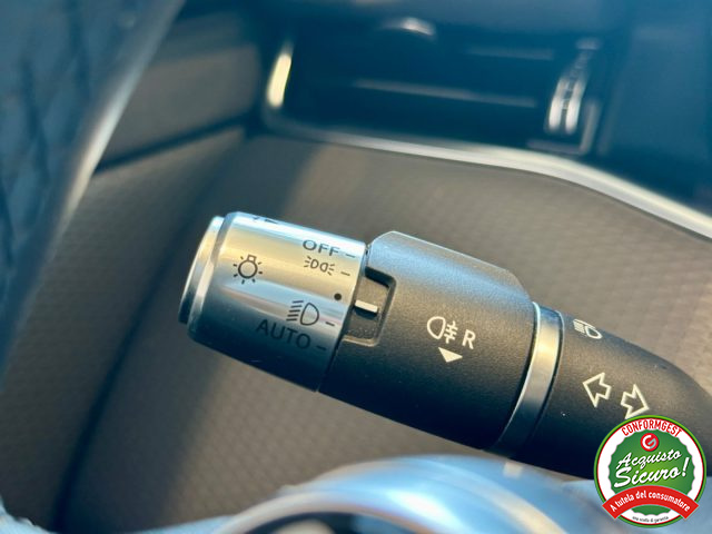 LAND ROVER Range Rover Evoque usata, con Sistema di navigazione