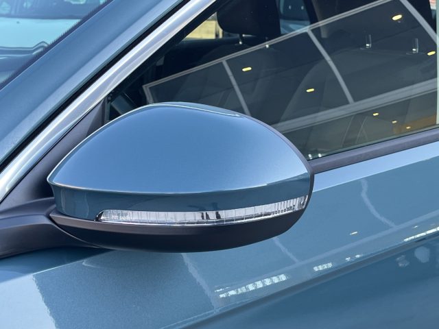VOLKSWAGEN T-Roc usata, con Controllo elettronico della corsia