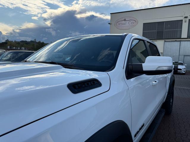 DODGE RAM usata, con Bracciolo
