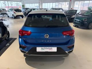VOLKSWAGEN T-Roc usata, con Autoradio
