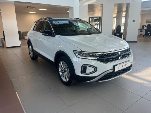 VOLKSWAGEN T-Roc usata, con Airbag laterali