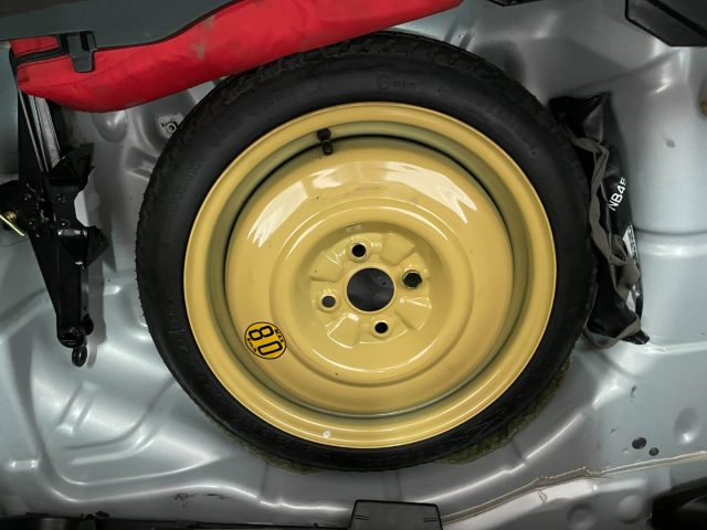 MAZDA 323 usata 10