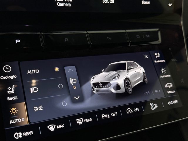 MASERATI Grecale usata, con MP3