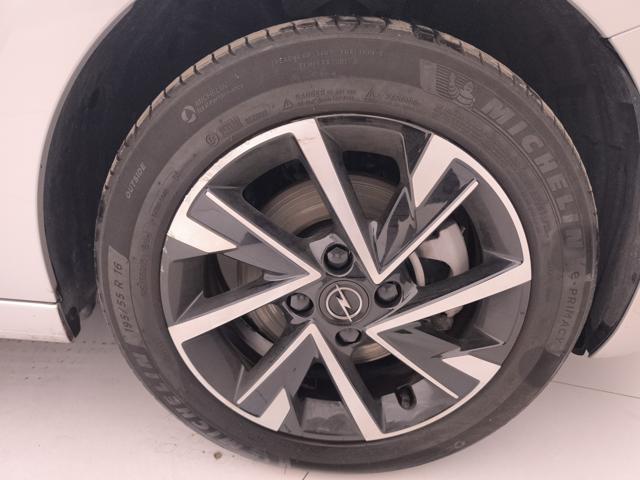 OPEL Corsa usata, con Hill holder