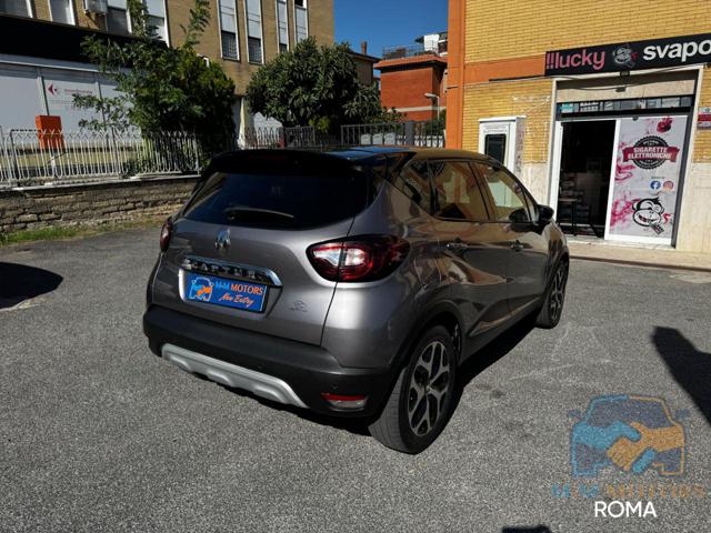 RENAULT Captur usata, con Alzacristalli elettrici
