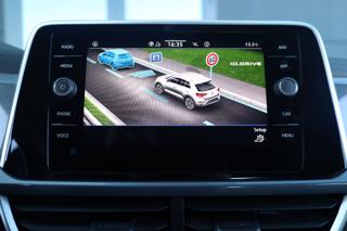 VOLKSWAGEN T-Roc usata, con Luci diurne LED