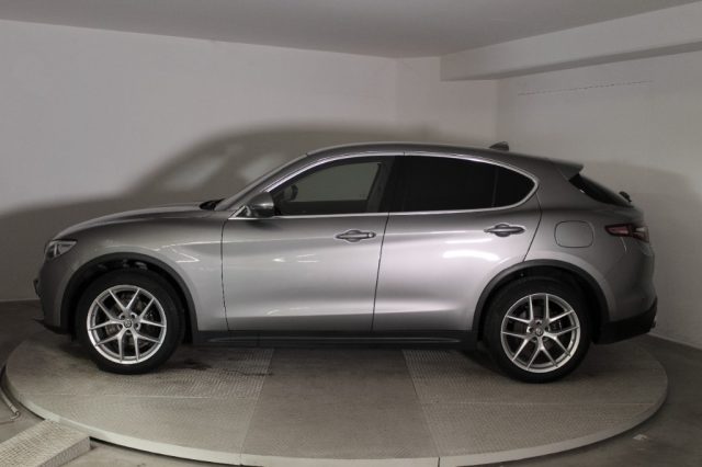 ALFA ROMEO Stelvio usata, con Airbag laterali