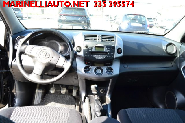 TOYOTA RAV 4 usata, con Bracciolo